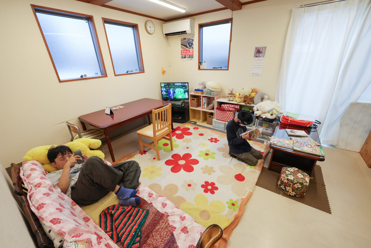 日中活動をする広々としたスペース